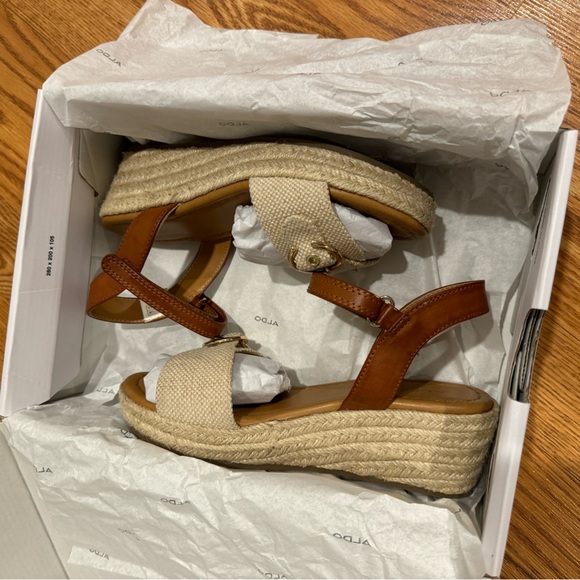 Big Girls ALDO Oberoste Sandal Wedges in Jute Tan Brown - Picture 6 of 7